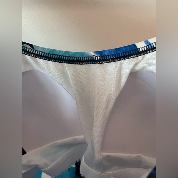 Maxine of Hollywood Women's Swimsuit Size 6 Floral One Piece Skirt Dress Sample - Picture 9 of 12